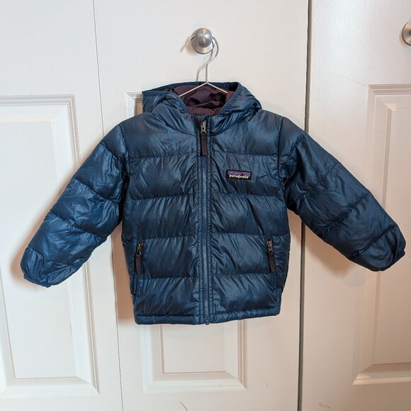 Patagonia Baby Hi-Loft Down Sweater™ Hoody, Navy Blue, EUC, 12-18 month - Picture 1 of 3